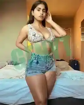 Social Media Influencer Booked High-class Worli Call Girl Nisha